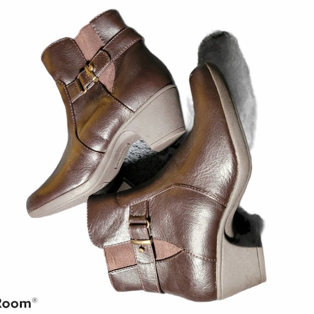 Croft & Barrow Womens Brown Ankle Boots Size 6 M